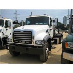 2007 MACK CTP 713 T/A ROLL OFF