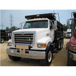 2002 STERLING LT9511 TRI-AXLE DUMP