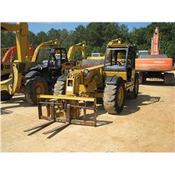 CAT TH83 TELESCOPIC FORKLIFT