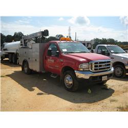 2004 FORD F550 S/A SERVICE TRUCK