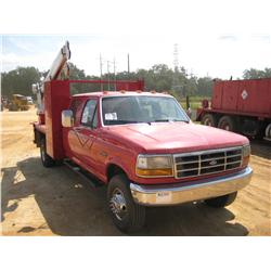 1992 FORD F450 CREW CAB SERVICE TRUCK