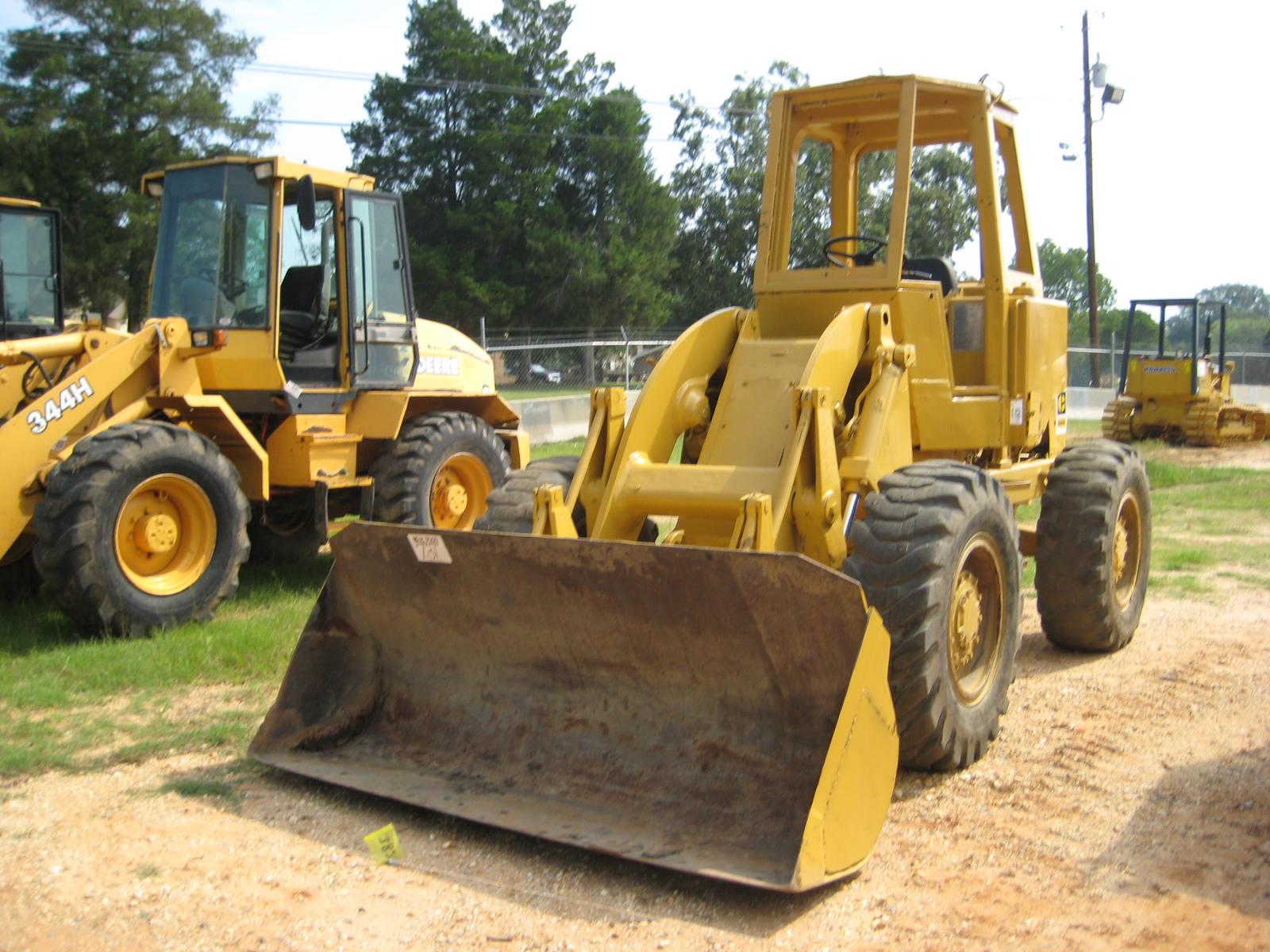 CAT 920 RUBBER TIRED LOADER