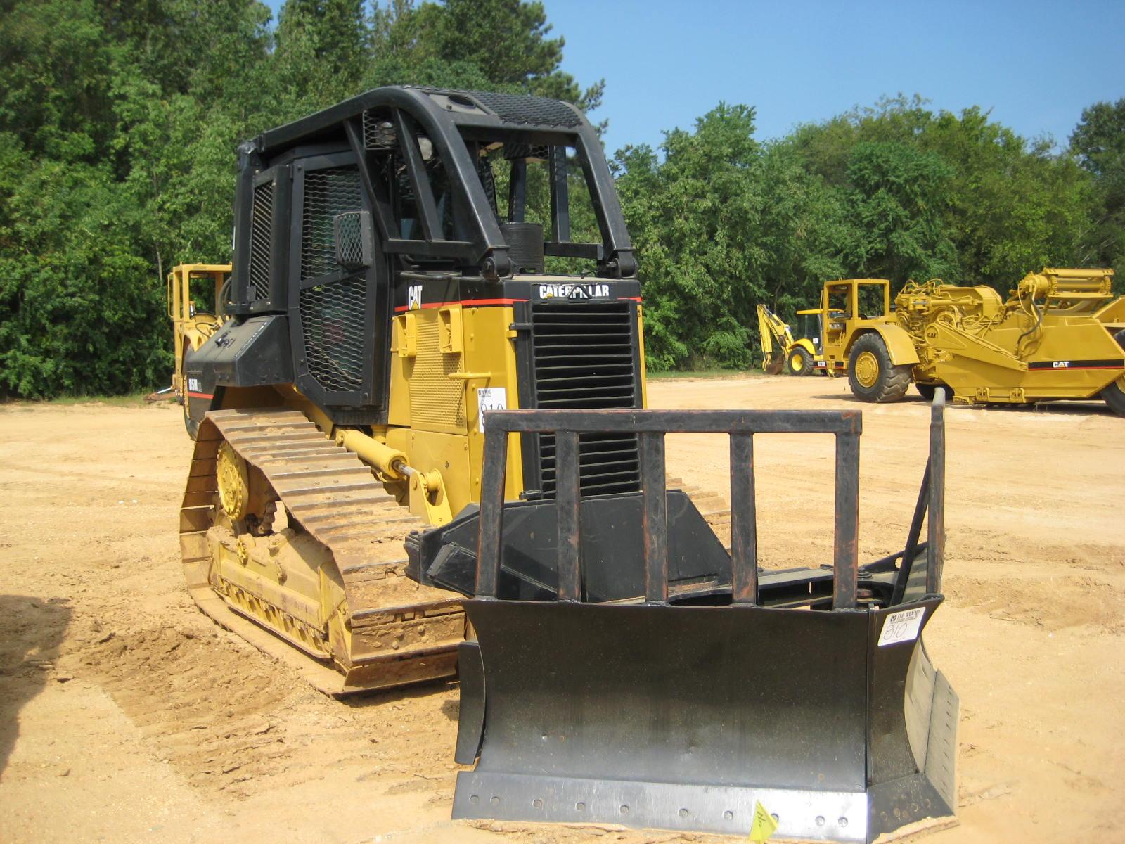 CAT D5M XL CRAWLER TRACTOR cat-d5m-xl-crawler-tractor