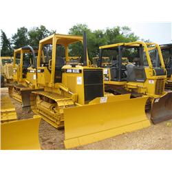 JOHN DEERE 550G LT SERIES IV CRAWLER TRACTOR S/N 825542 (97 YR) 6 WAY BLADE