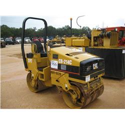 CAT CB-214C VIBRATORY ROLLER