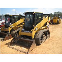 CAT 242B SKID STEER LOADER