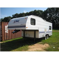 1995 FLEETWOOD GOOSENECK CAMPER TRAILER