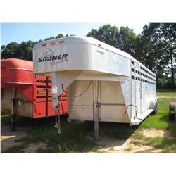 2000 SOONER T/A ALUMINUM GOOSENECK STOCK TRAILER