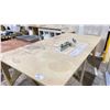 Image 1 : ROUTER TABLE