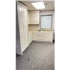 Image 1 : KITCHEN CABINET SET (REQUIRES REMOVAL FROM WALL)