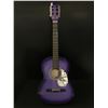 Image 2 : TAYLOR SWIFT SIGNED GUITAR JSA COA
