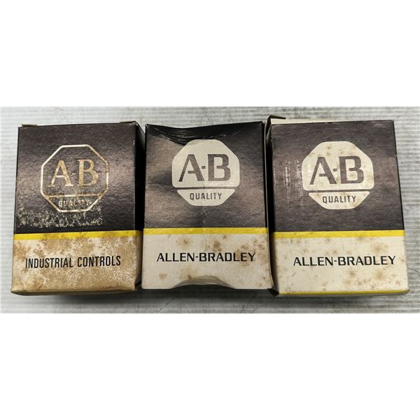 (3) Allen Bradley #2805-D0 Output Modules