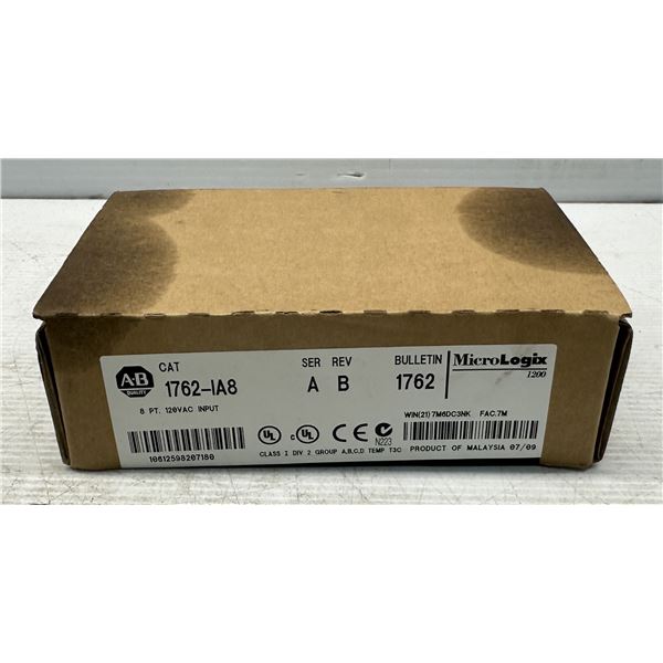 Allen Bradley #1762-IA8 Mirco Logix 1200