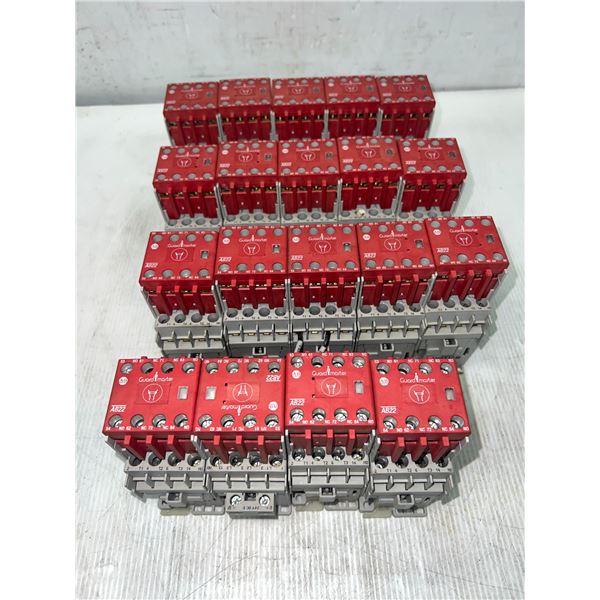 Lot of (19) Allen-Bradley #100S-C16EJ32BC / #100-C16E*10 / #100S-F