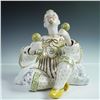 Image 1 : Large Porcelain Nodder Figurine, Juggler