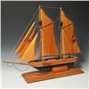 Image 1 : Wooden Model Schooner Shenandoah with Chain Rigging and Etched Plaque