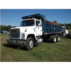 1995 FORD L9000 T/A DUMP