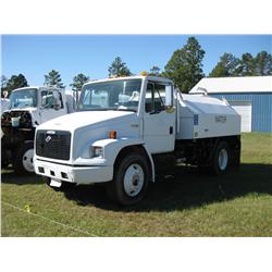 2000 FREIGHTLINER S/A WATER TRUCK