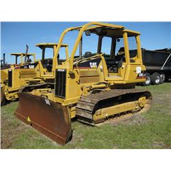 CAT D3G LGP CRAWLER TRACTOR