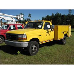 1995 FORD F450 SERVICE TRUCK