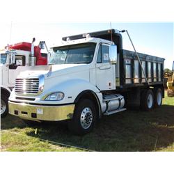 2007 FREIGHTLINER CL120 T/A DUMP