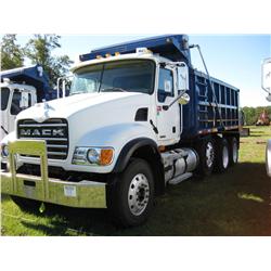 2005 MACK CV713 TRI-AXLE DUMP