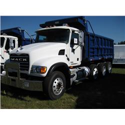 2005 MACK CV713 TRI-AXLE DUMP