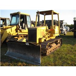 KOMATSU D37E-2 CRAWLER TRACTOR