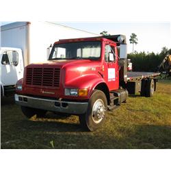 1990 INTERNATIONAL 4900 S/A ROLLBACK