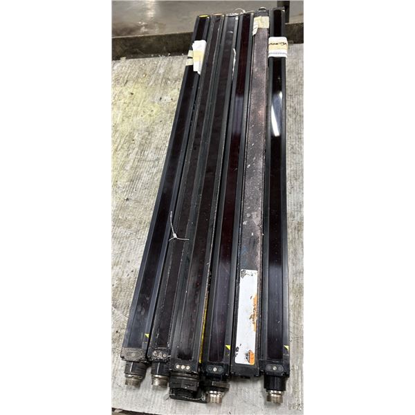 Lot of (3) Sets Banner #MSE3224 Safety Light Curtains