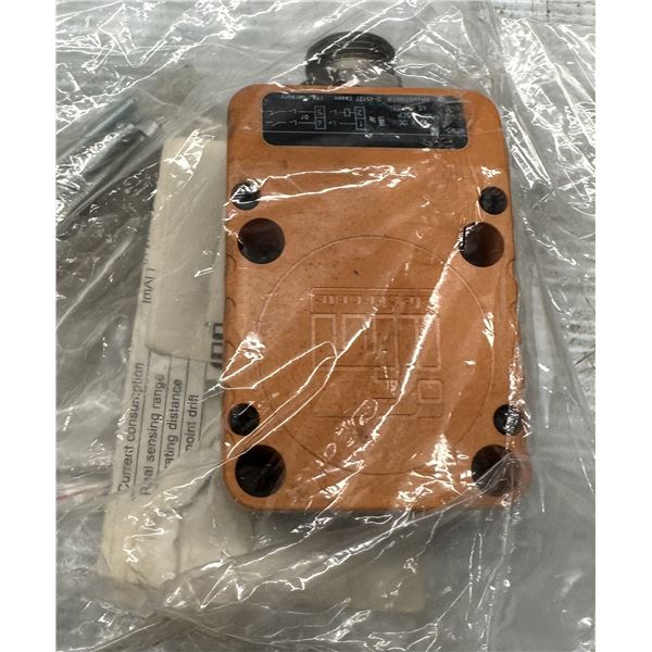 ifm #IC8501 Inductive Proximity Switch