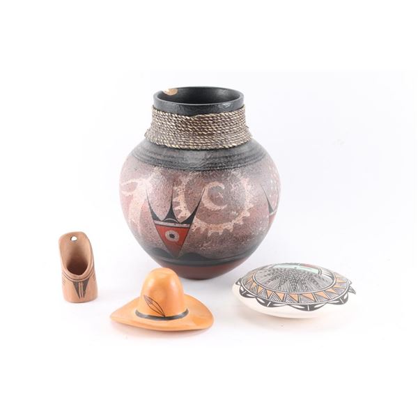 Lot of Southwest Pottery.