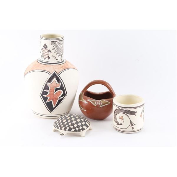 Lot of Southwest Pottery.