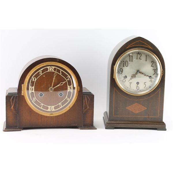 Lot of 3 Clocks