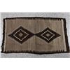 Image 1 : Traditional Navajo Rug.