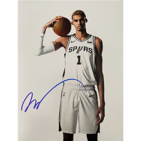 NBA San Antonio Spurs Victor Wembanyama signed photo