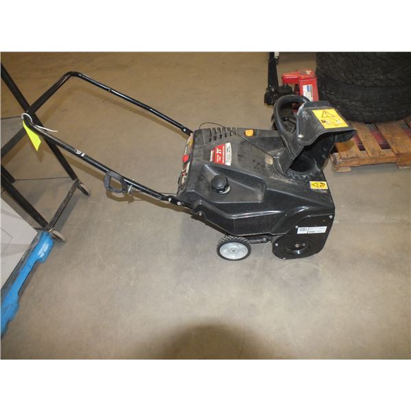 Yardworks 21" Gas Powered Snowblower
