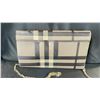 Image 2 : BURBERRY CLUTCH PURSE (UNKNOWN AUTHENTICITY)