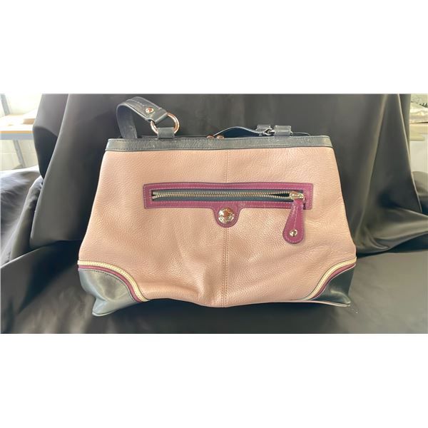 COACH BAG (UNKNOWN AUTHENTICITY)
