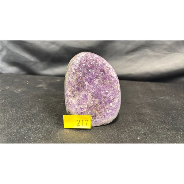 4.3" X 3" AMETHYST GEODE * RETAIL VALUE $1200.00 *
