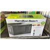 Image 1 : HAMILTON BEACH MICROWAVE OVEN 700 WATTS