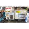 Image 2 : SHELF OF ASSORTED ITEMS INCLUDING; HAMILTON BEACH 1.7L STAINLESS STEEL KETTLE, MAINSTAYS SLOW