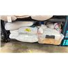 Image 1 : SHELF OF ASSORTED BEDDING