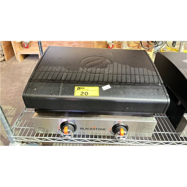BLACKSTONE 22" TABLETOP PROPANE GRILL *MISSING HANDLE*