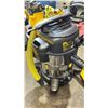 Image 3 : DEWALT STAINLESS STEEL 10 GALLON SHOP VACUUM WITH HOSE *NO ATTACHMENTS*