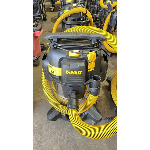 DEWALT STAINLESS STEEL 10 GALLON SHOP VACUUM WITH HOSE *NO ATTACHMENTS*