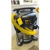 Image 3 : DEWALT STAINLESS STEEL 10 GALLON SHOP VACUUM WITH HOSE *NO ATTACHMENTS*