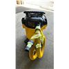 Image 3 : DEWALT 6 GALLON SHOP VACUUM WITH HOSE *NO ATTACHMENTS*