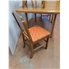 Image 5 : *(4) Cushioned Chairs and Dining Table with Leaf - Cannot Ship