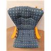 Image 2 : *Cushioned Rocking Chair 41 x 27 x 22", Cannot Ship